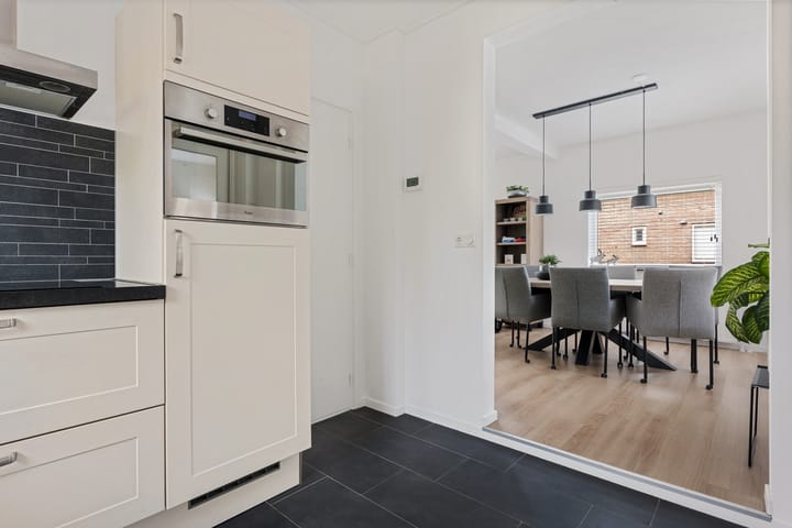 Foto 12 van Kerkweg 4