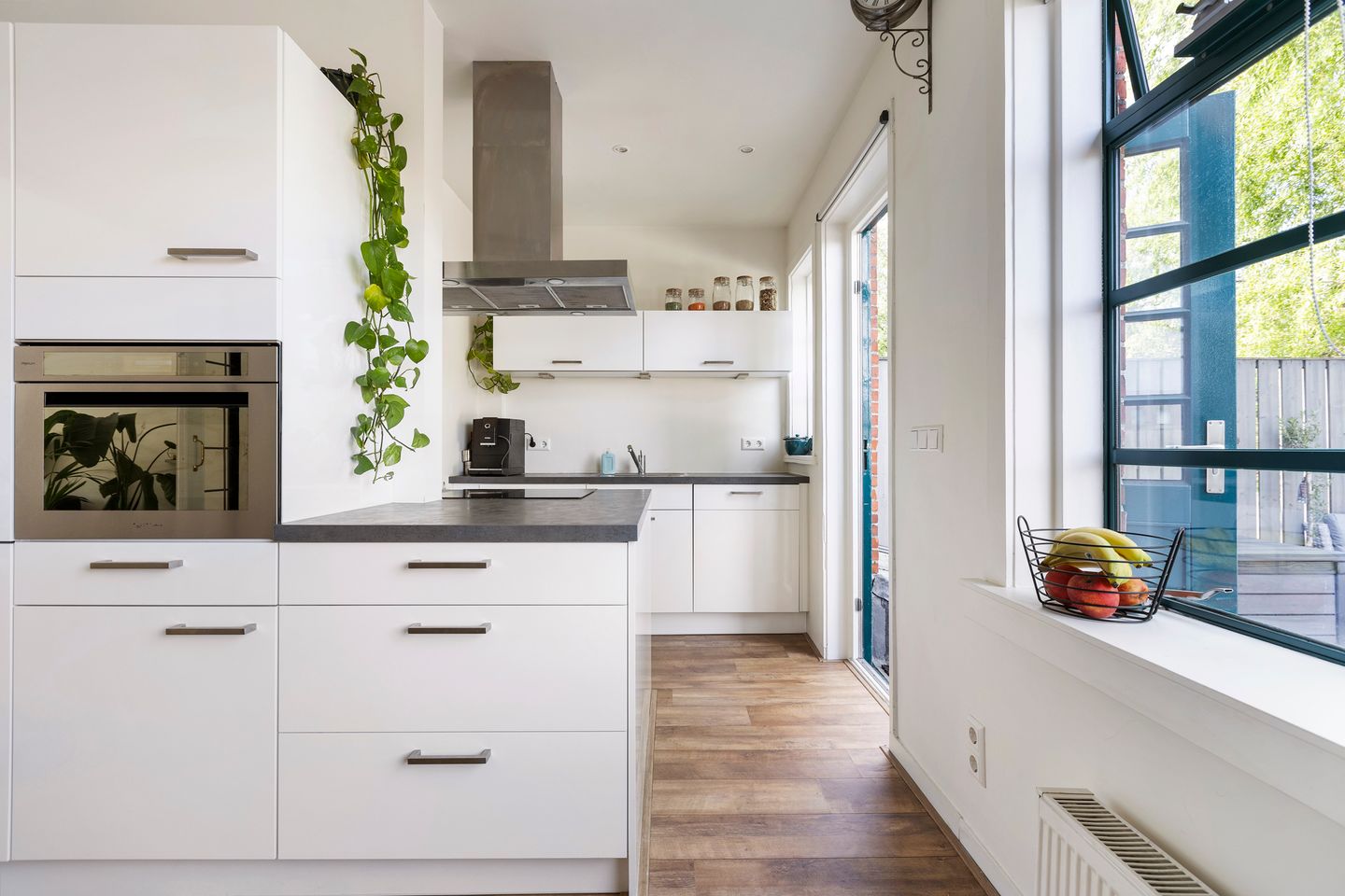 Foto 20 van Louise Henriettestraat 15-A