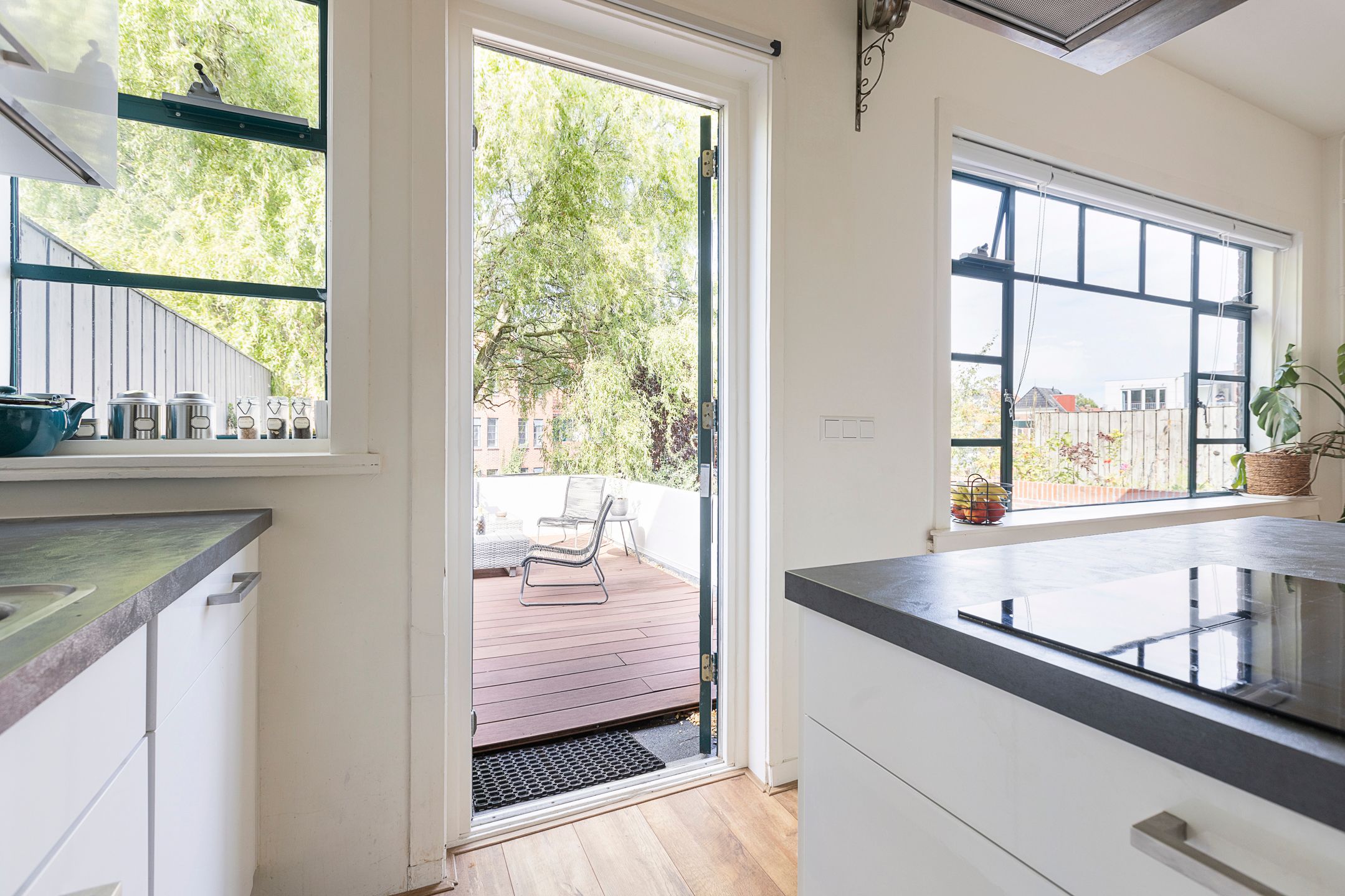 Foto 24 van Louise Henriettestraat 15-A