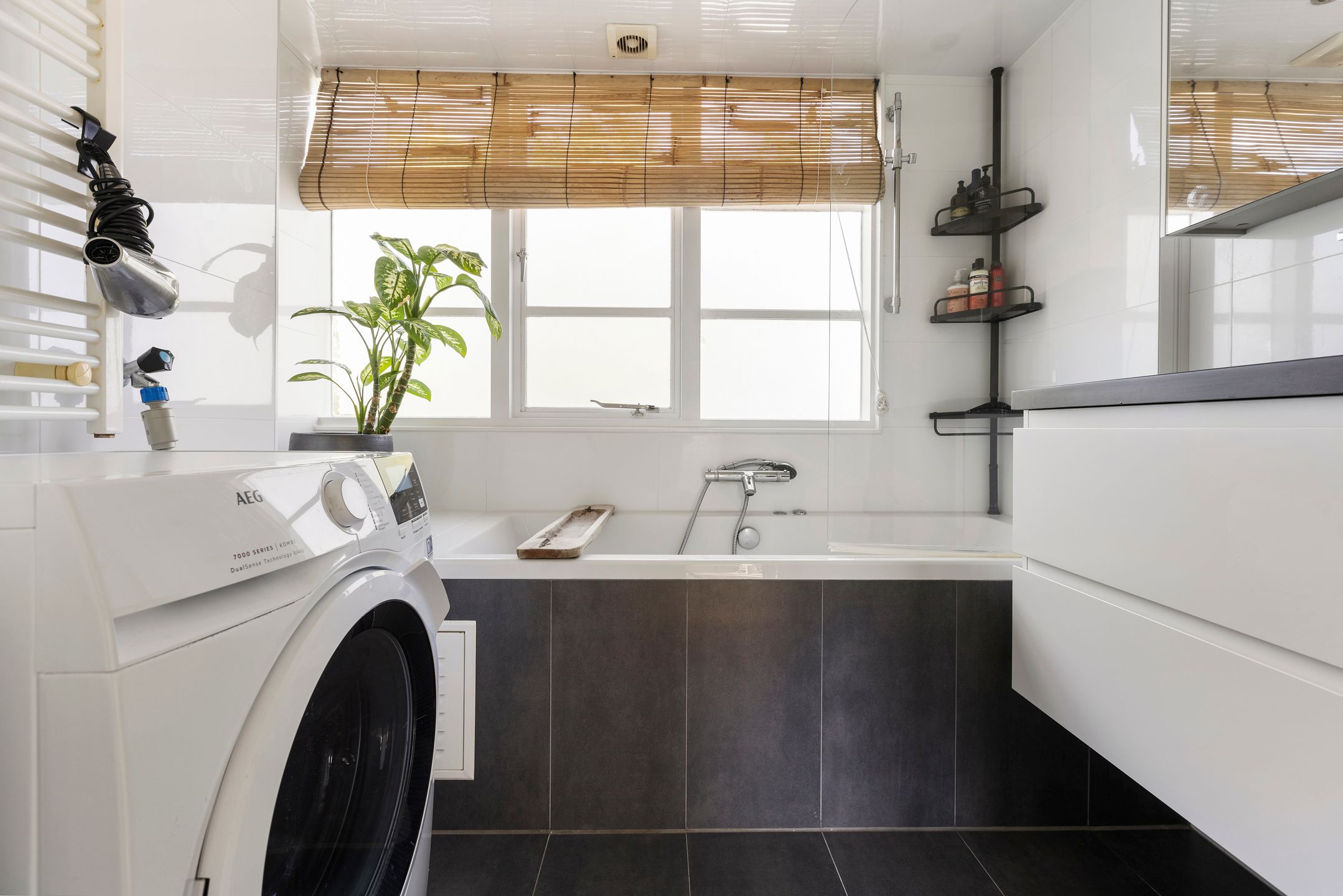 Foto 36 van Louise Henriettestraat 15-A