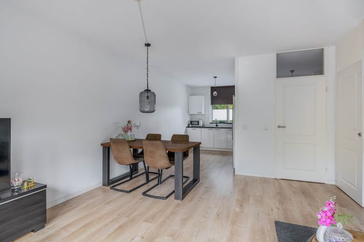 Photo 16 of Napelshof 84