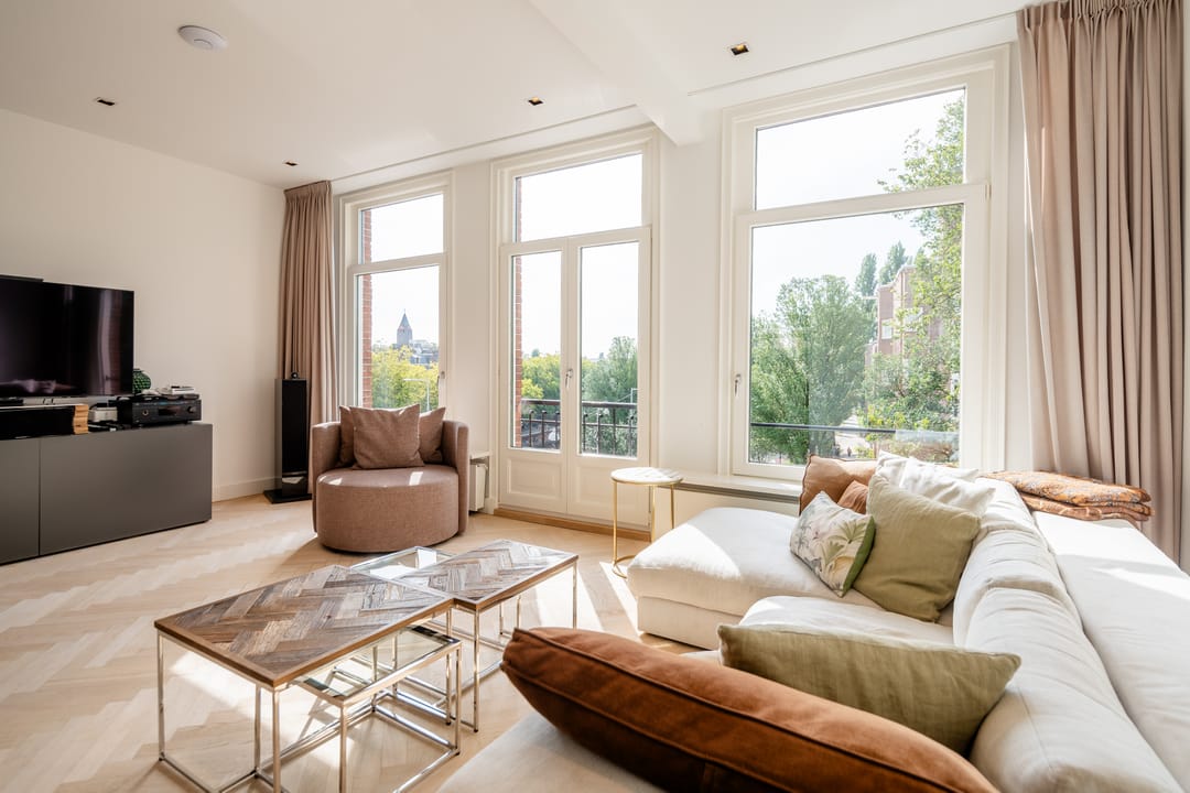 Photo 1 of Roelof Hartstraat 29-3