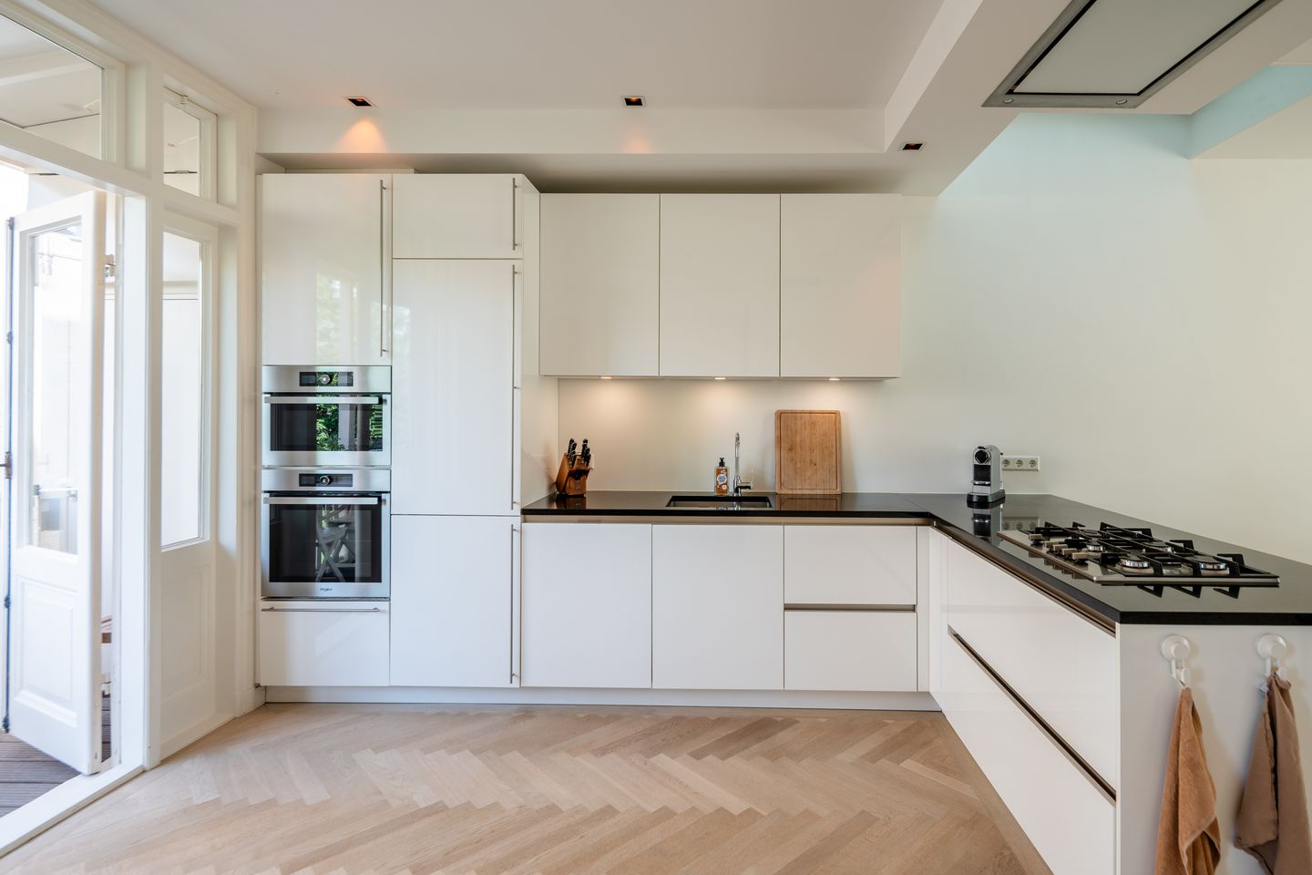 Photo 14 of Roelof Hartstraat 29-3