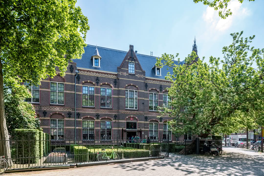 Photo 46 of Roelof Hartstraat 29-3