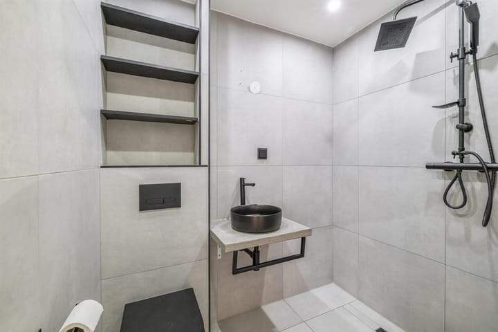 Foto 15 van Poelenburg 418