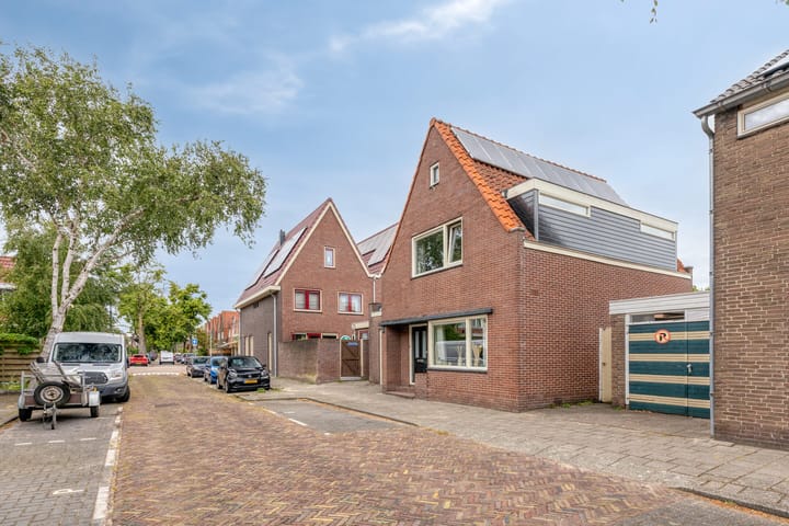 Foto 43 van Reëelenstraat 26