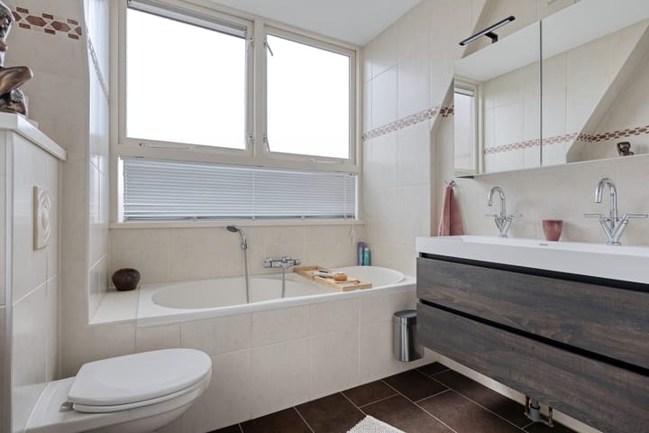 Foto 30 van Reëelenstraat 26