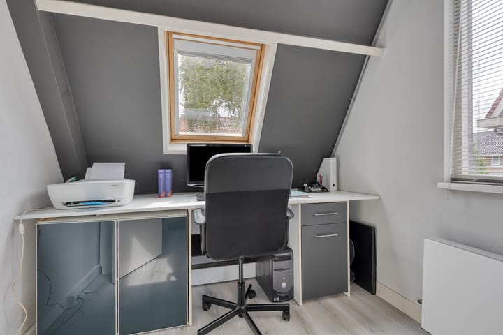 Foto 32 van Reëelenstraat 26