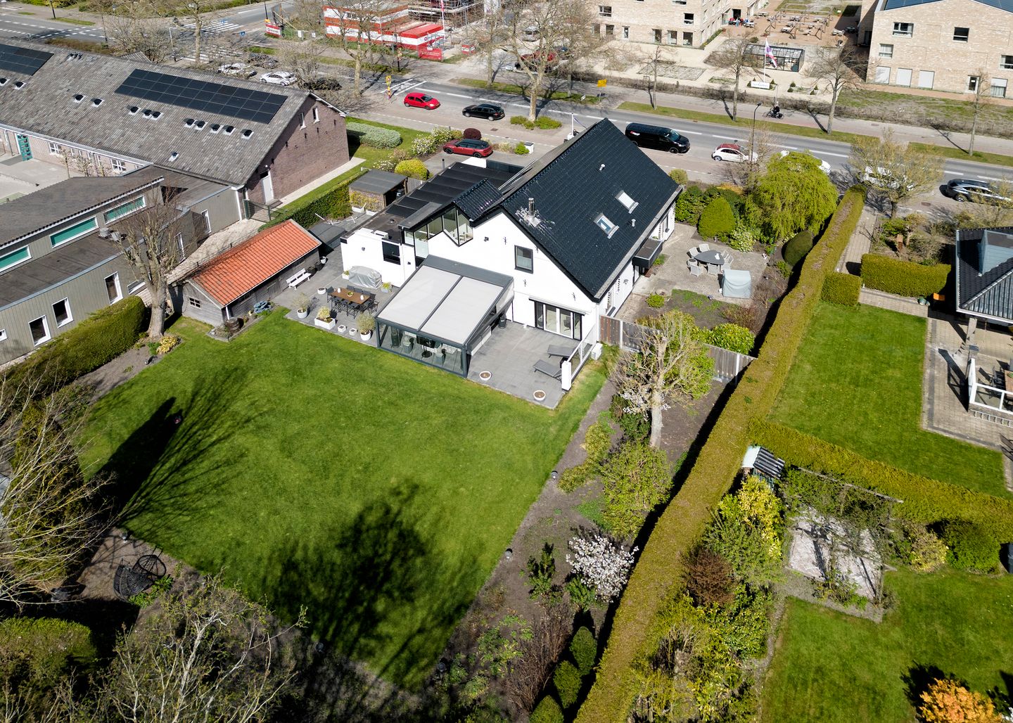 Foto 65 van van Veenweg 42