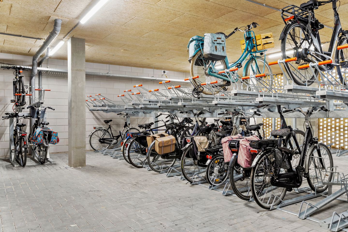 Photo 29 of Agoraweg 115