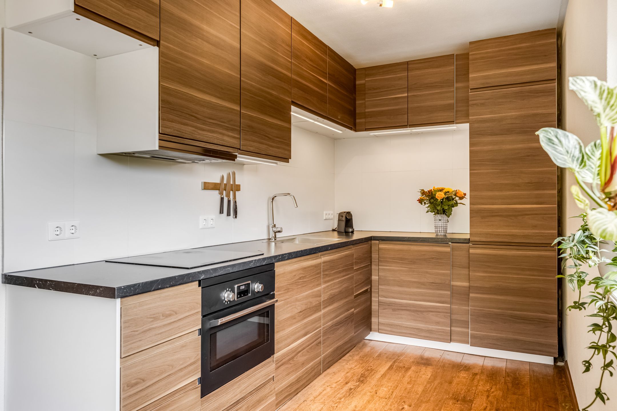 Foto 9 van Livingstonelaan 148