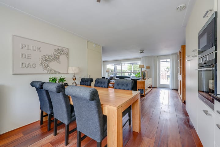 Photo 13 of Emil Noldestraat 45