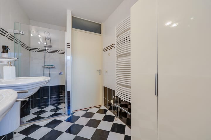 Photo 27 of Emil Noldestraat 45