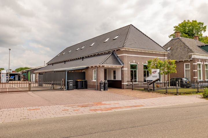 Dorpsstraat 78, Koekange