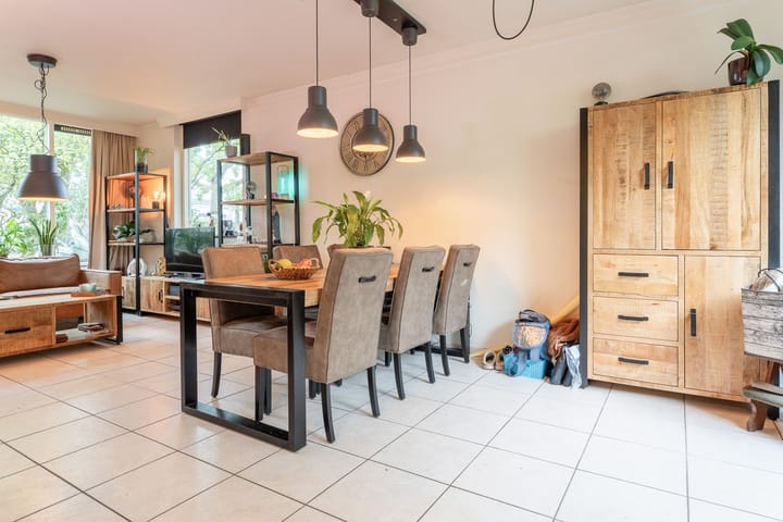 Photo 9 of Sterrebos 60