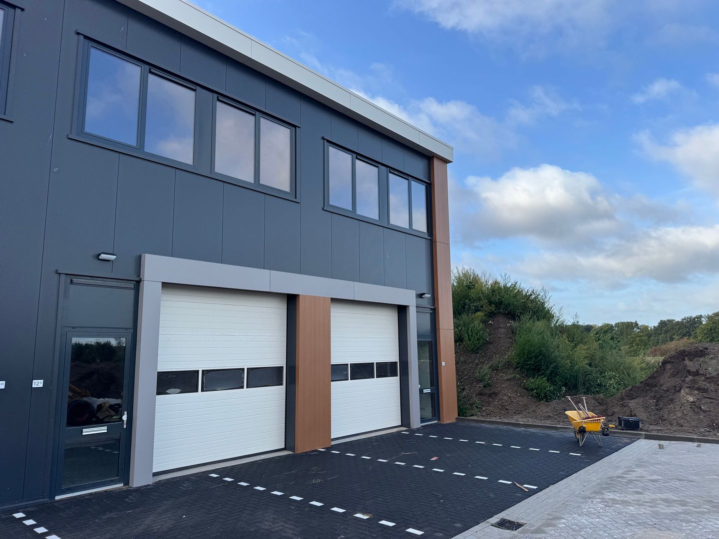 Bekijk foto 3 van Nieuwe Bredase Baan 12-S