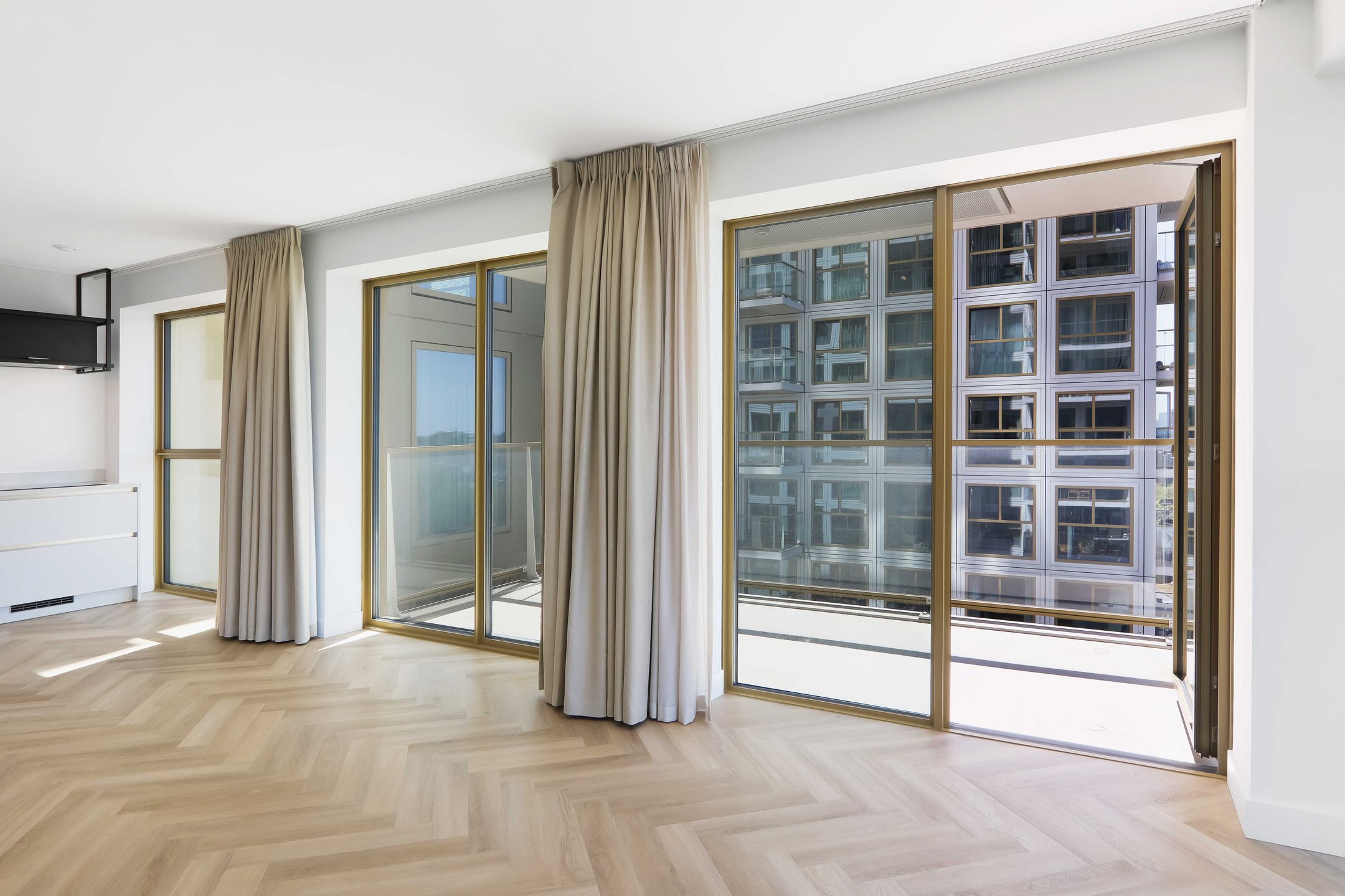 Foto 12 van Gedempte Zalmhaven 182