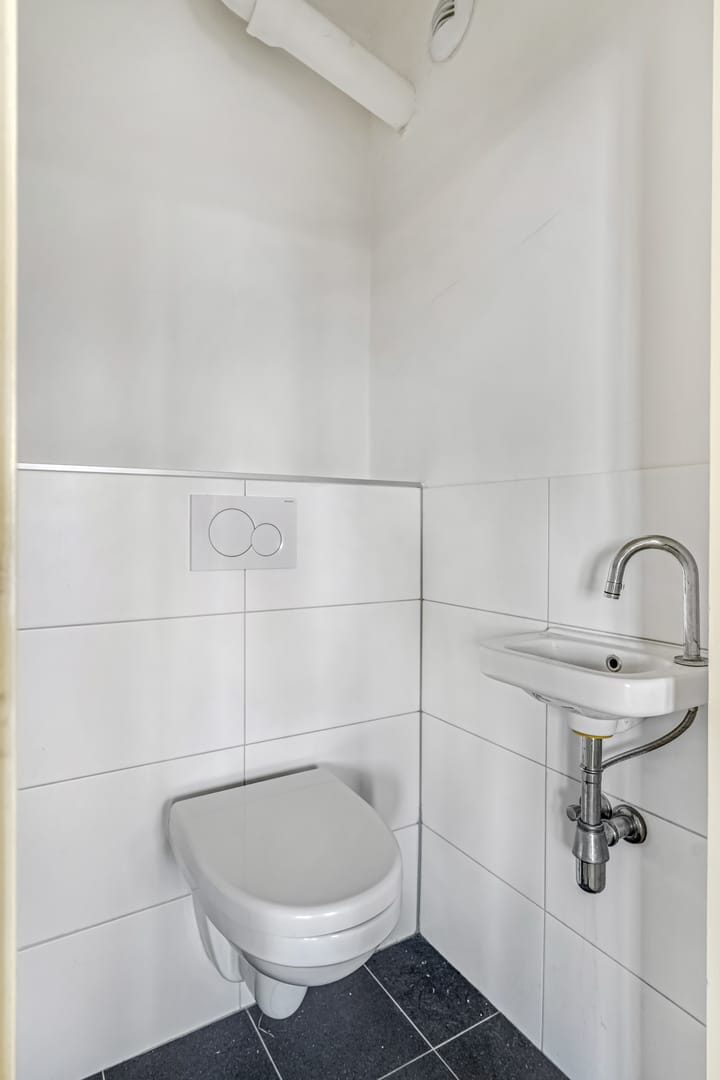 Photo 20 of Thorbeckestraat 160