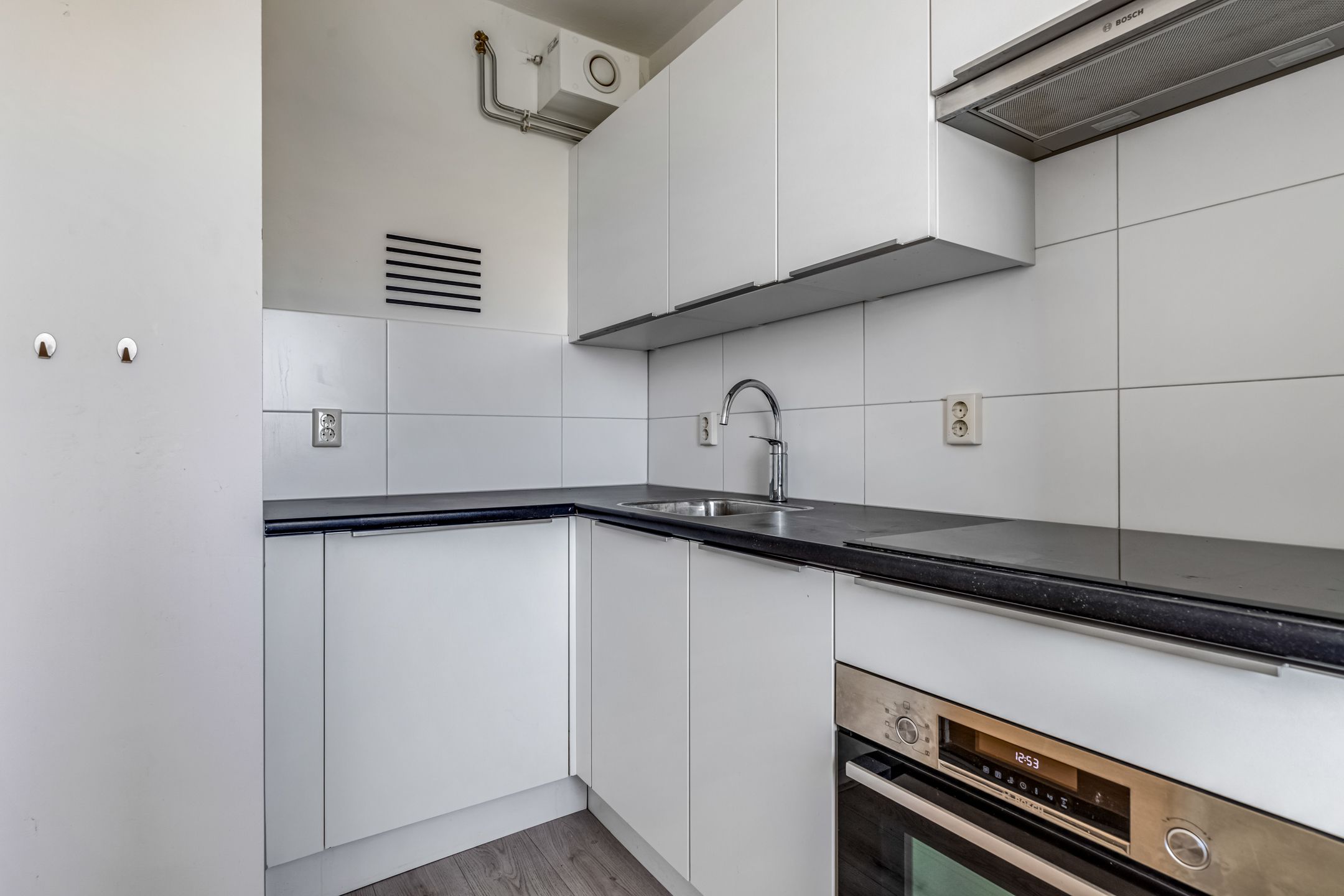 Photo 9 of Thorbeckestraat 240