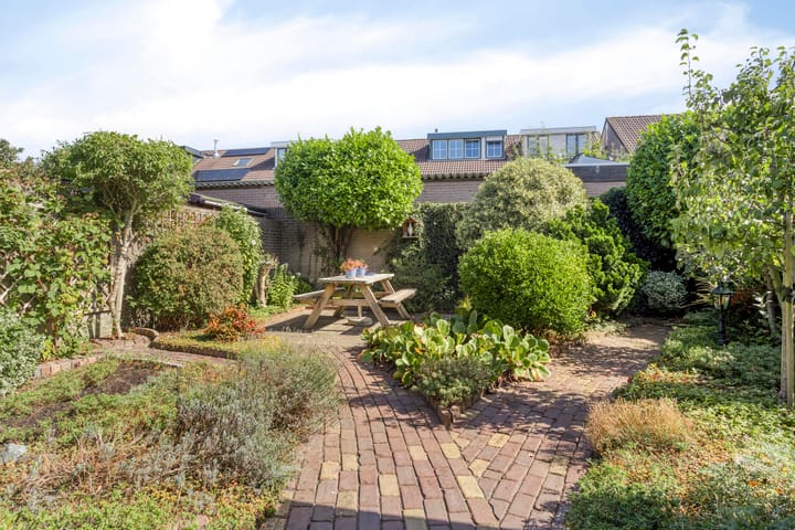 Foto 31 van Dinxperlolaan 42