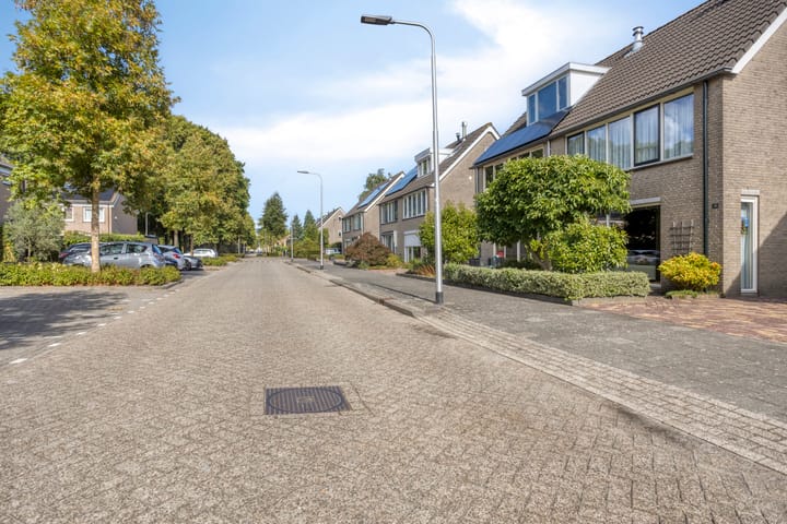 Foto 38 van Dinxperlolaan 42