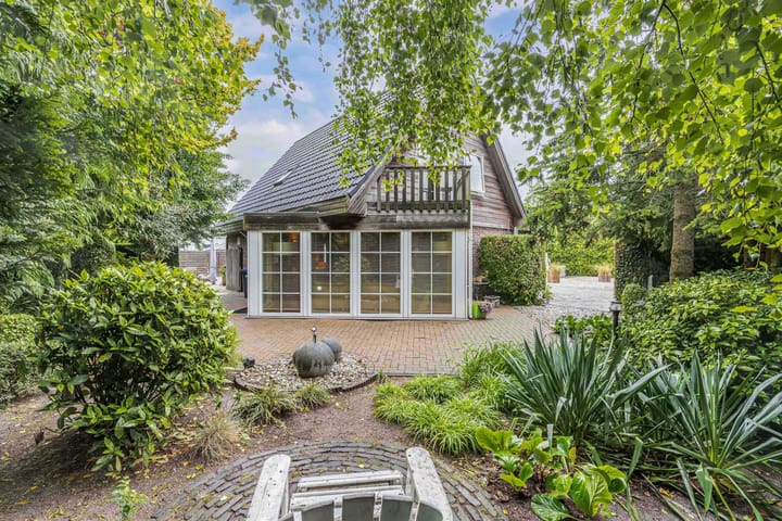 Foto 28 van Spuiweg 2