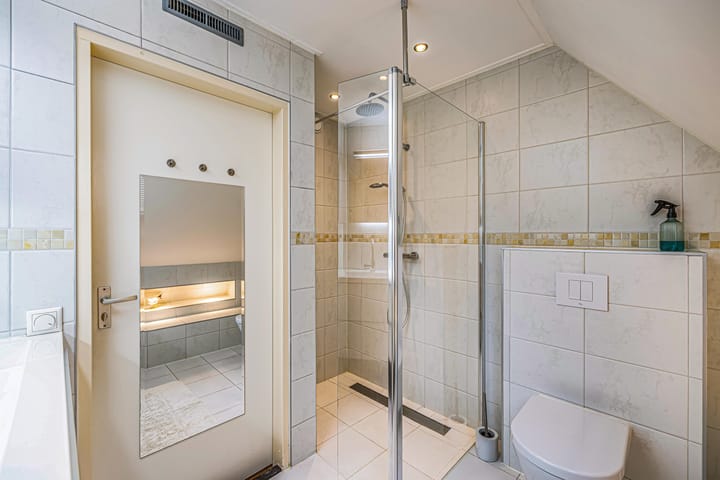 Foto 39 van Spuiweg 2