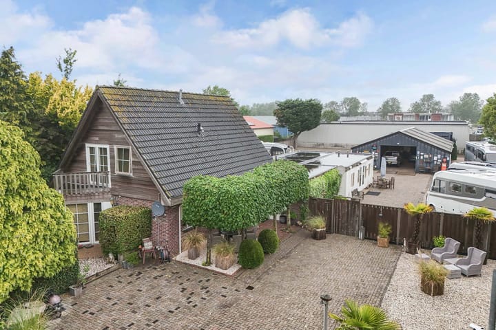 Foto 43 van Spuiweg 2