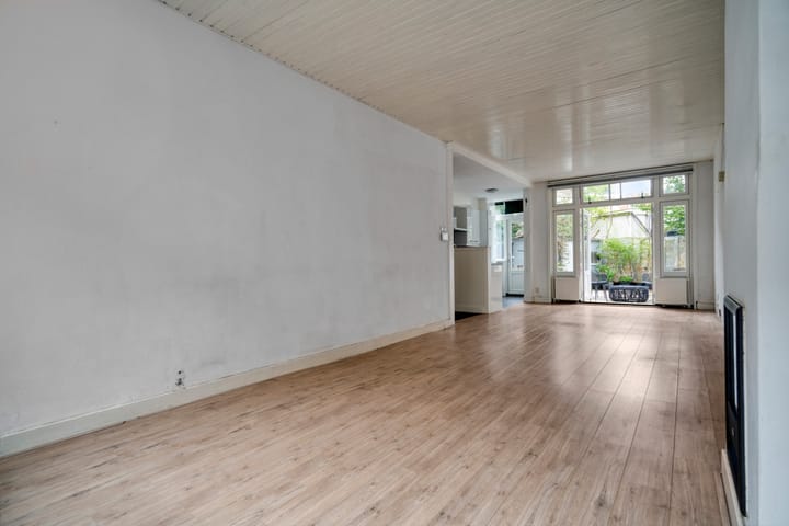 Photo 2 of van Wassenaerstraat 23