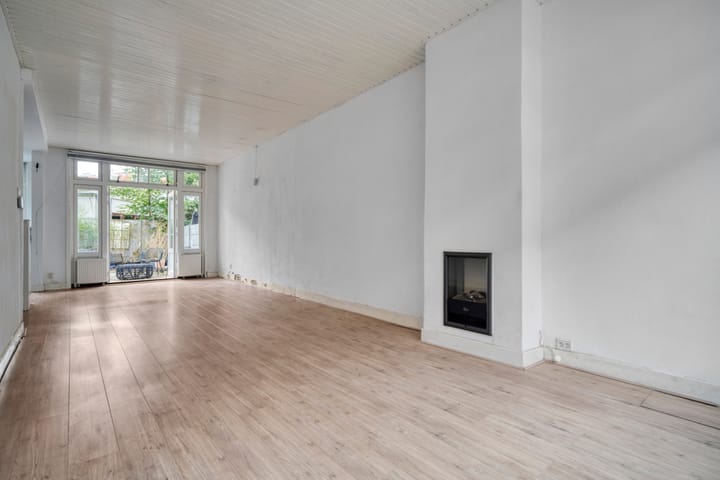 Photo 3 of van Wassenaerstraat 23