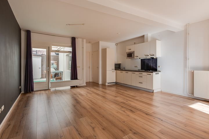 Foto 7 van Koningshof 1-A