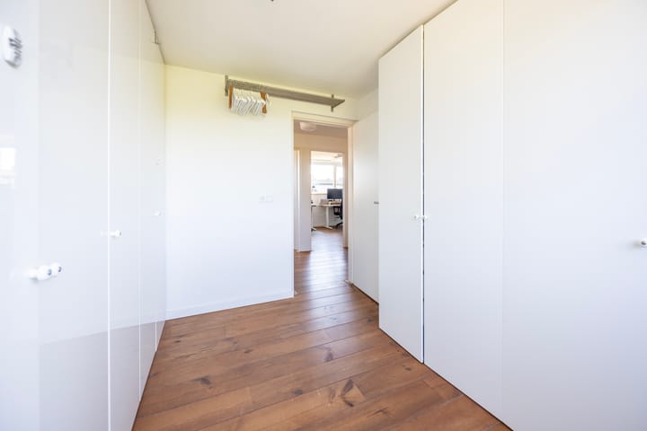 Foto 30 van Professor Zeemanstraat 27