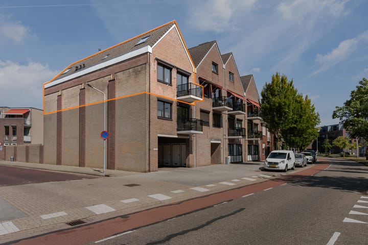 Foto 5 van Emmasingel 26