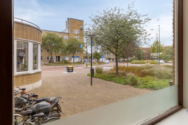 Foto 9 van Lorentzplein 16-A