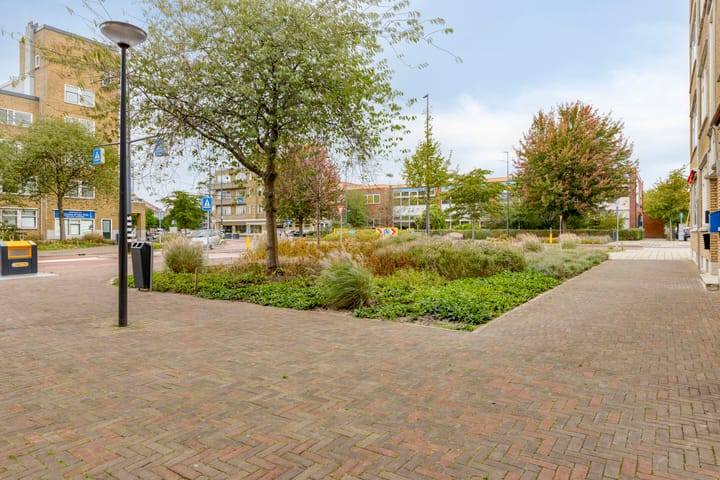 Foto 36 van Lorentzplein 16-A