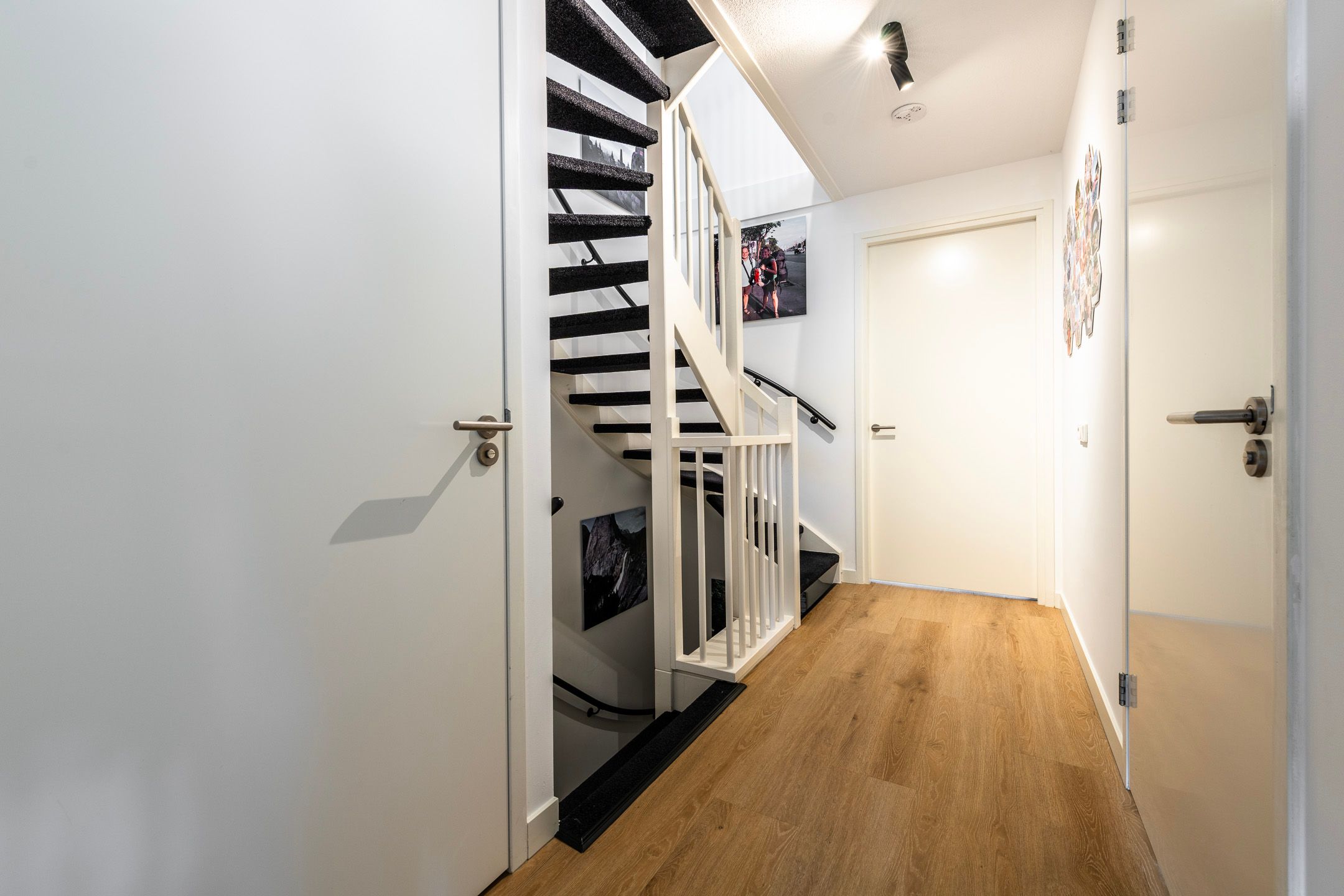 Foto 33 van Samuel de Marezhof 99