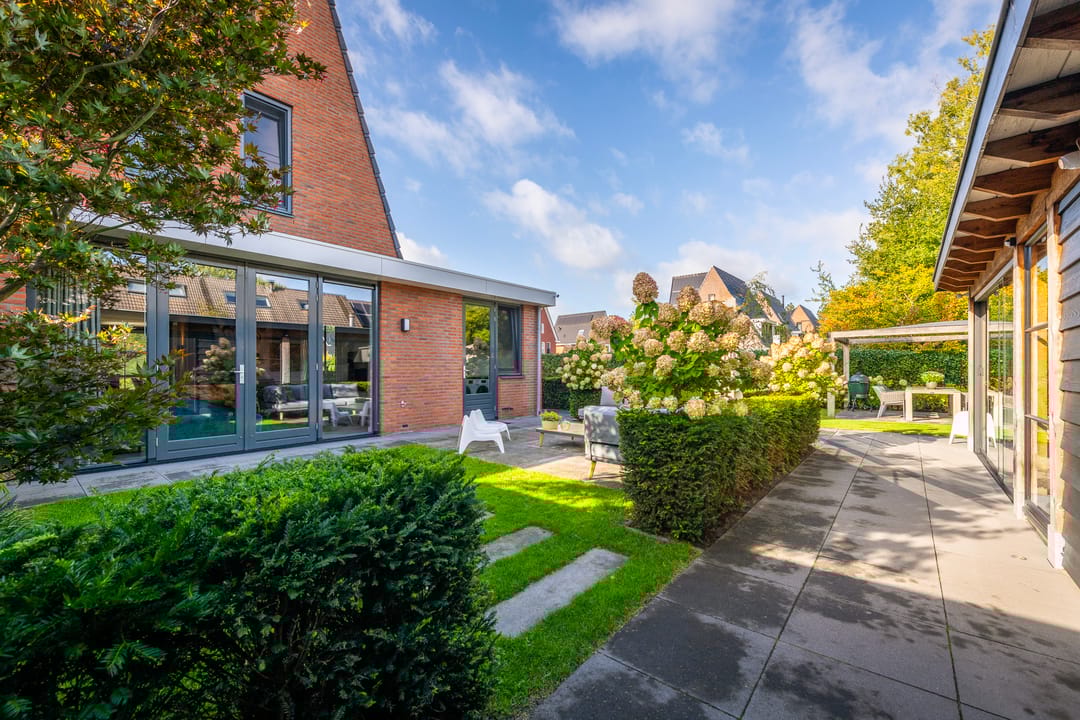 Foto 46 van Samuel de Marezhof 99