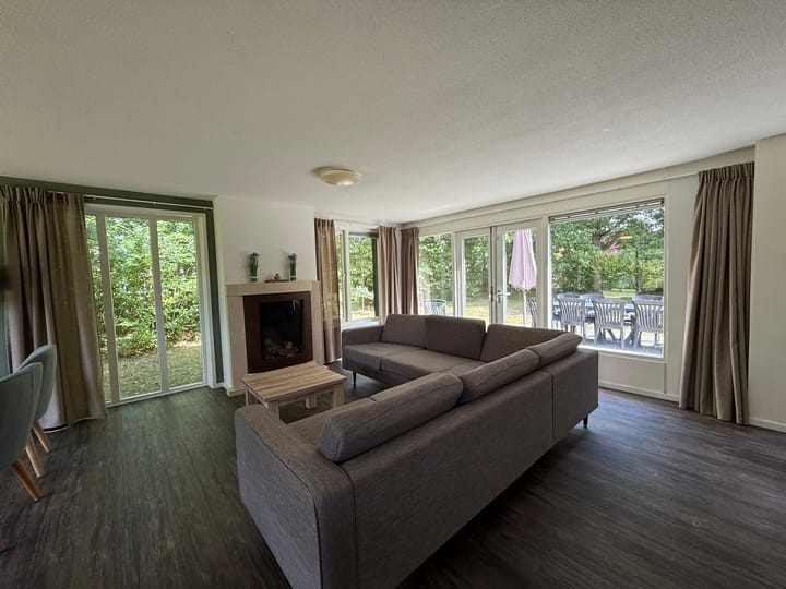 Photo 8 of De Bloemert 1-2