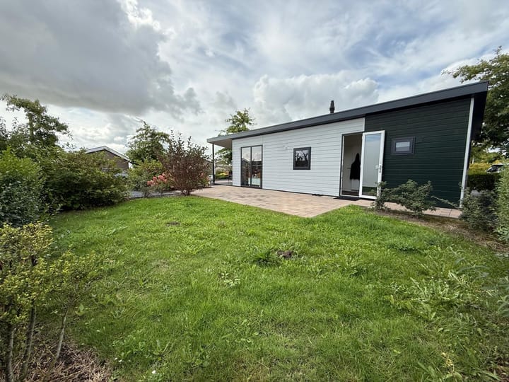 Foto 1 van Zuiderdijk 1-B16