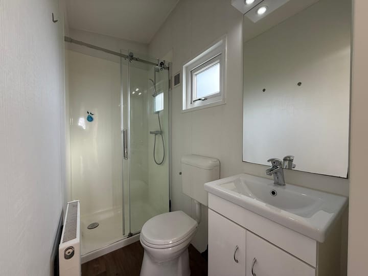 Foto 18 van Zuiderdijk 1-B16