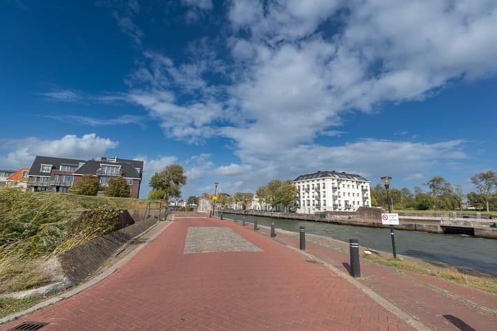 Photo 84 of Oostkade 4-C4