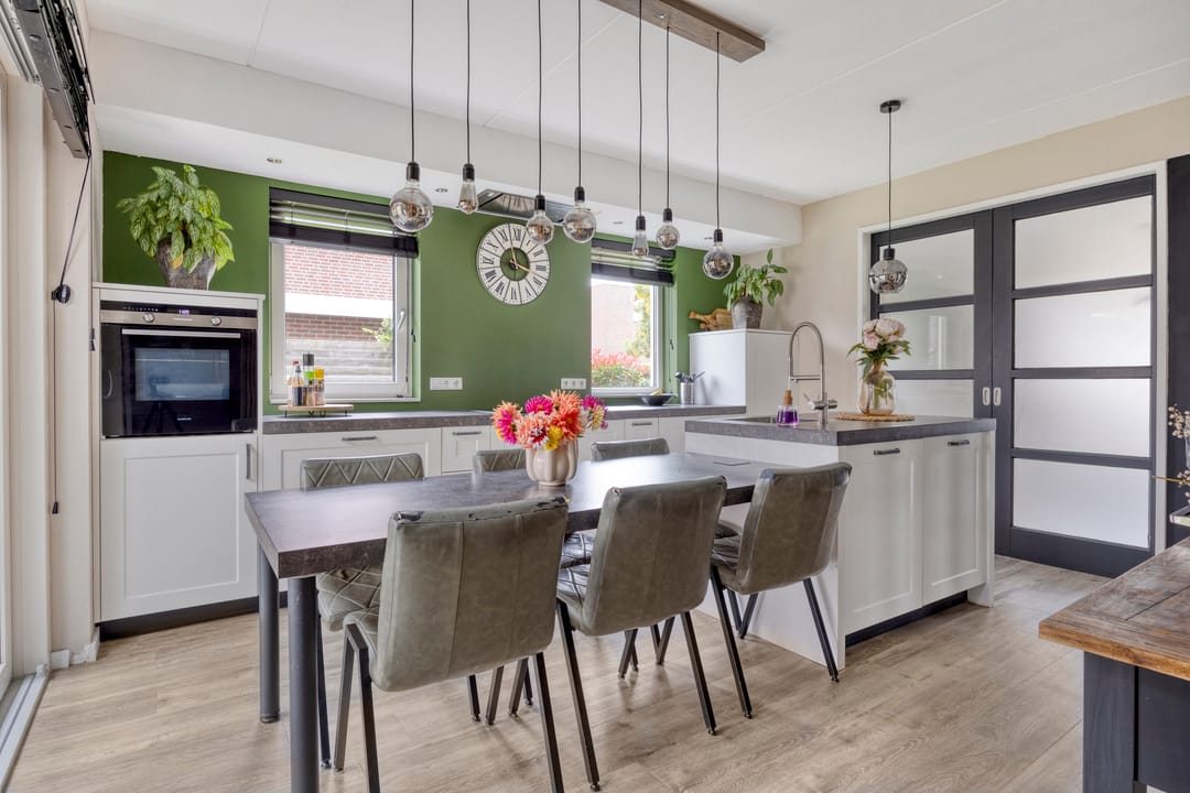 Photo 8 of Zwichtstraat 7