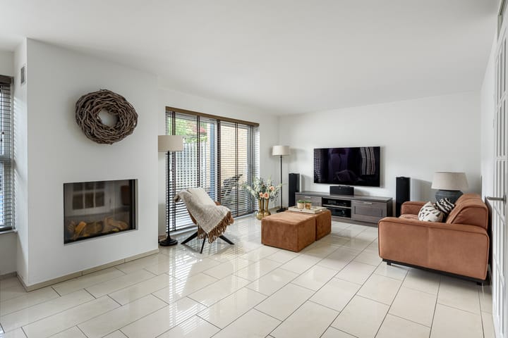 Foto 2 van Februaristraat 122