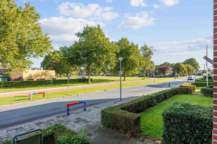 Photo 15 of Jachtlaan 26