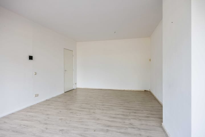 Photo 12 of Jachtlaan 26