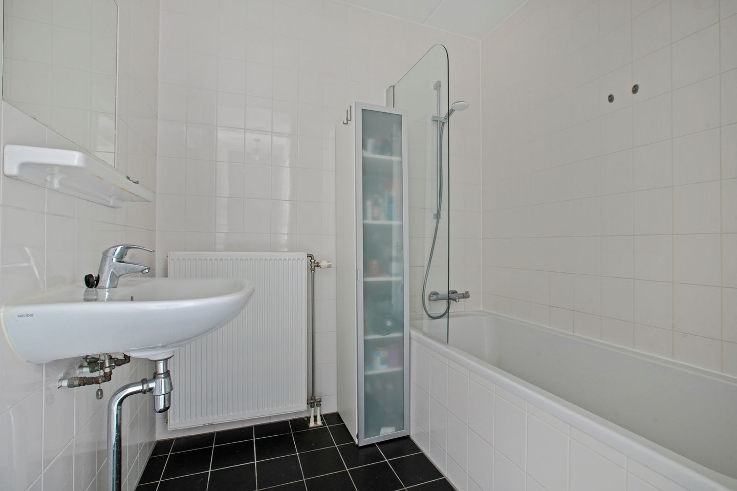 Photo 14 of Blauwvoetstraat 17