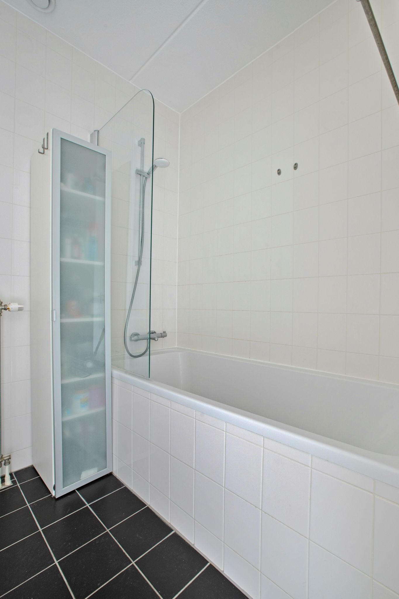 Photo 15 of Blauwvoetstraat 17