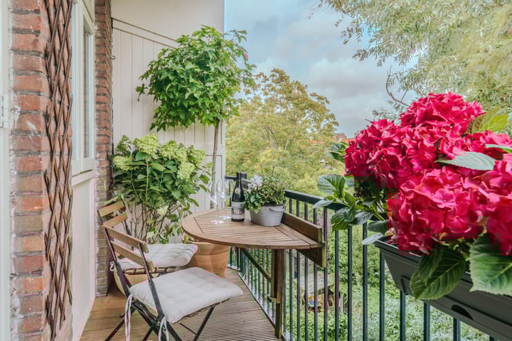 Foto 3 van Columbusplein 10-3