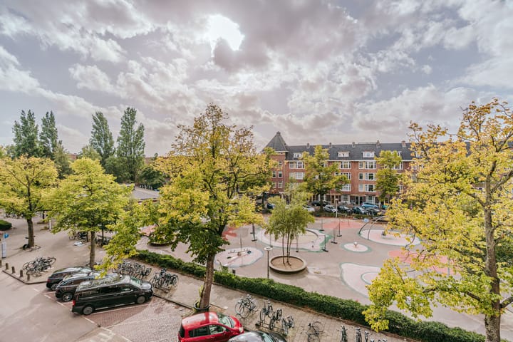 Foto 14 van Columbusplein 10-3