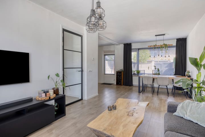 Foto 12 van De Pompenmaker 27